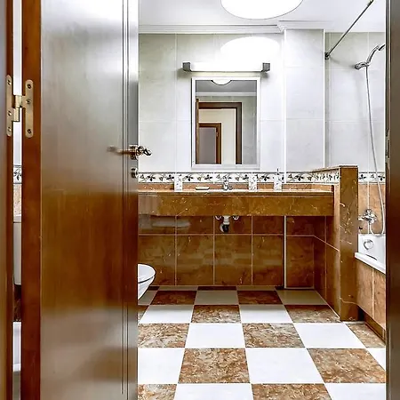 Apartment Family Townhouse